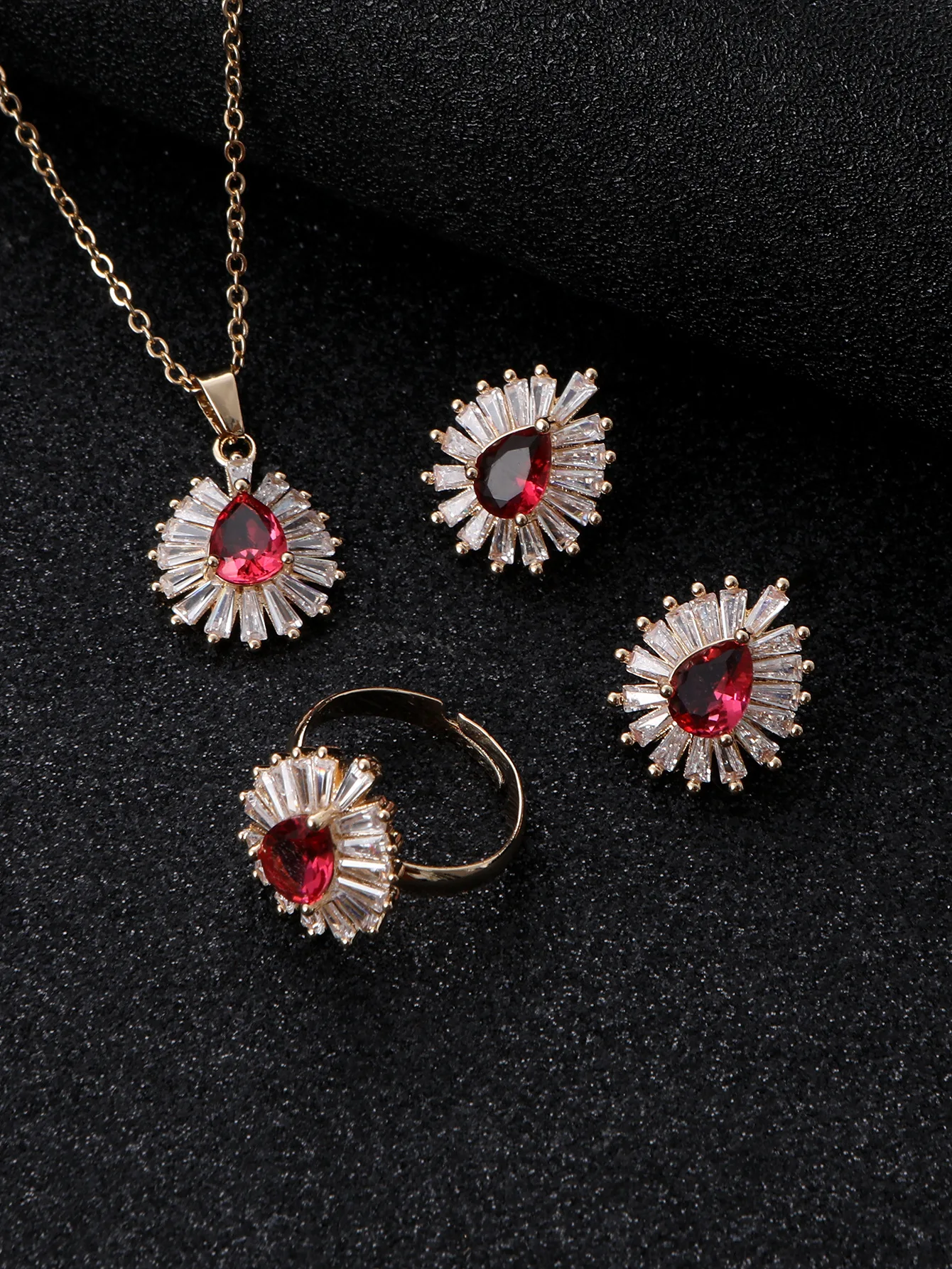 

Stainless Steel Women's Jewellry Sets Red Zircon Evil Eye Pendant Necklace Earrings and Ring 3-Piece Set for Girlfriend Gift
