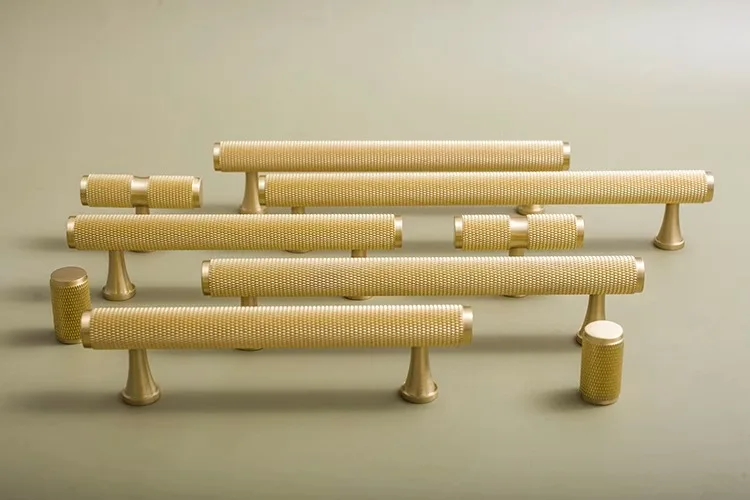 Knurled solid brass cabinet handle product image 14