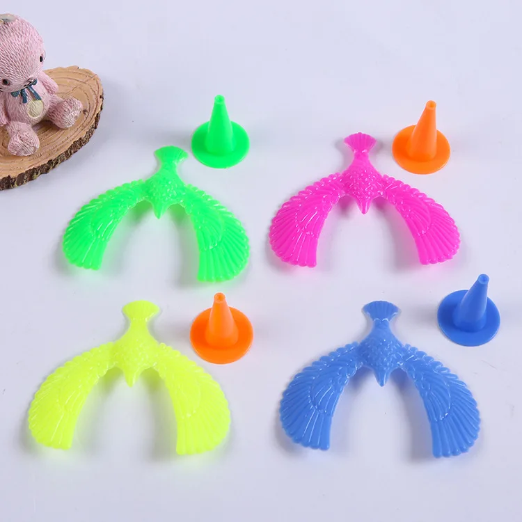 Mini juguete de plástico de 5 piezas para niños, juguete mágico para mantener el equilibrio, aprendizaje divertido, gran oferta