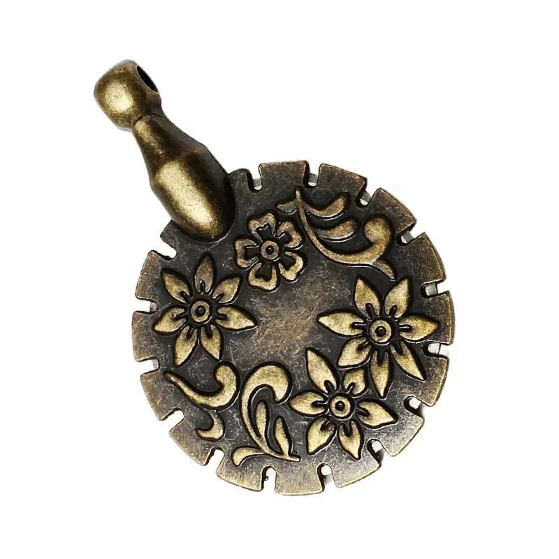 Fadenschneider im Vintage-Stil – DIY-Werkzeug zum Nähen aus Metall mit antikem Design zum Quilten, Sticken, zum Trimmen und Entfernen von Faden – Detail 3