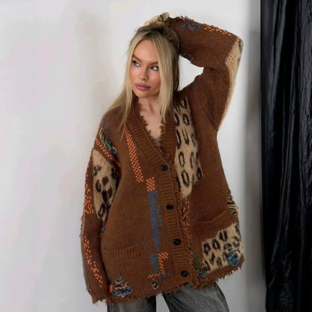 Leopard Print Splicing Knitted Cardigan Women's Autumn and Winter Loose Lazy Wind V-neck Sweater Jacket Texture Unique Fashion