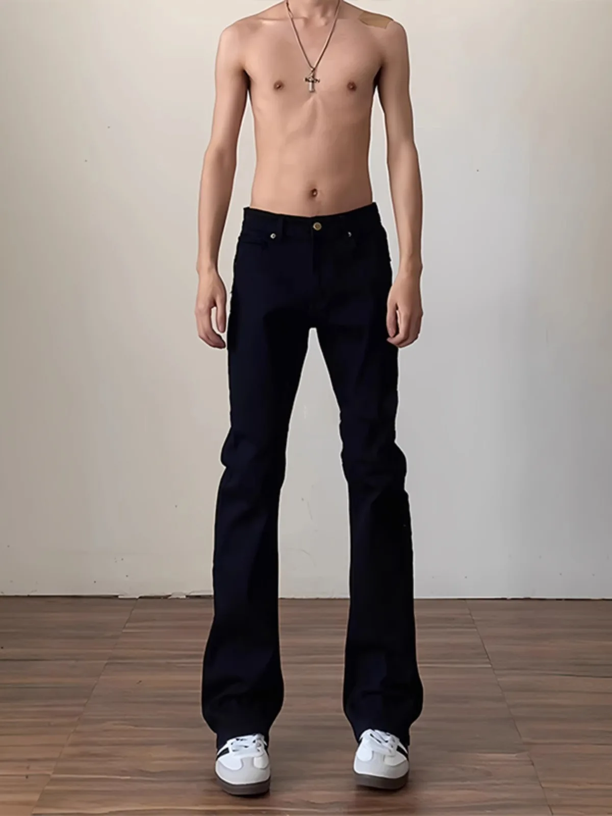 

Bla Le Blade Men's Jeans American High Street Vibe Triple Needle Straight Leg Trousers Clean Fit Flared Pants