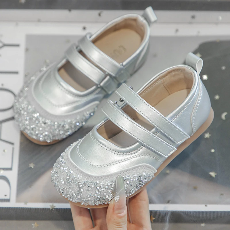 Sweet Girls Leather Shoes with Sequins Anti Slip Soft Sole Round Toe 2024 Spring Autumn Outdoor PU Silver Casual Leather Shoes