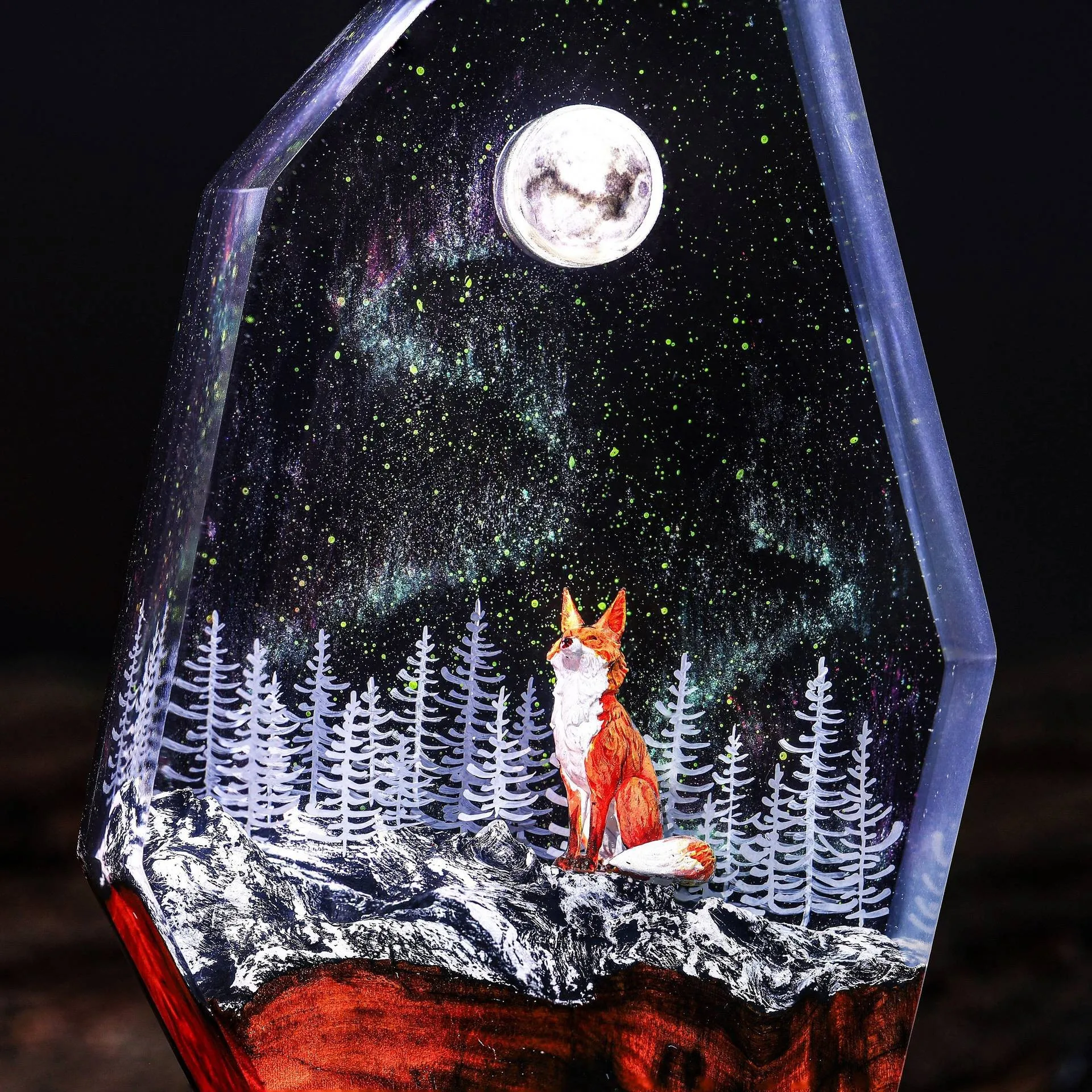 

8X5 Inches Creative Aurora Forest Landscape Fox Figurine Unique Home Decor Craftwork Exquisite Gift