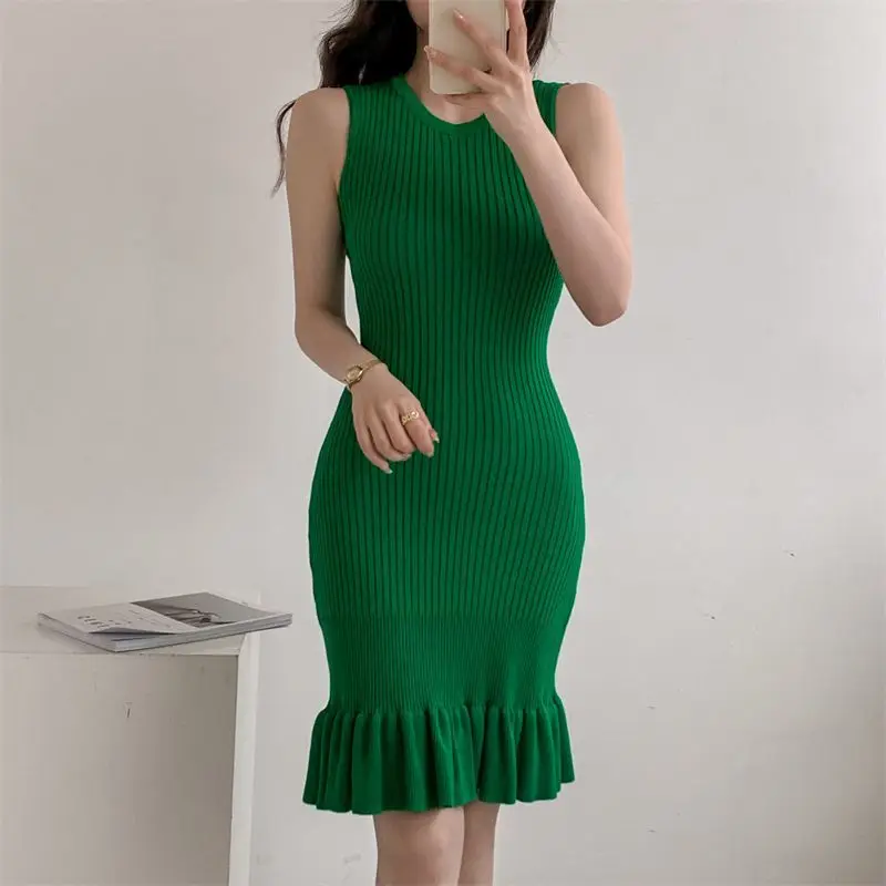 

Fishtail Lotus Leaf Knitted Sleeveless Dress Mini Dress Women Summer Elegant Ruffled Close-Fitting Dress Lady Street Outfits