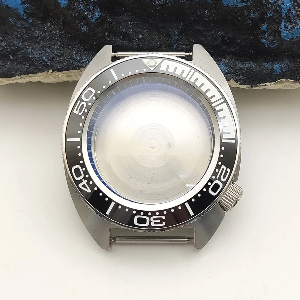 

Механический корпус для мужских часов 41 мм с цельной задней крышкой для механизмов NH35/NH36, водонепроницаемый.