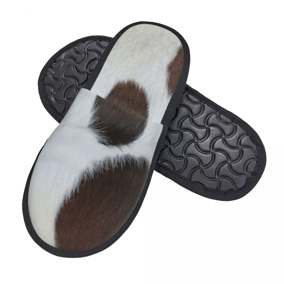 Farmhouse Cow Browm Skin Pattern Guest Slippers for Bedroom Women Custom Print Cow Cowhide House Slipper