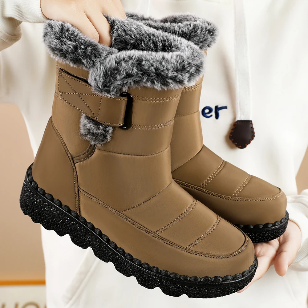 

Warm Winter Boots Bottes Femmes Tendenties 2025 High Platform Thick Soled Plush Shoes Black Luxury Shoes Elegant Women's Boots