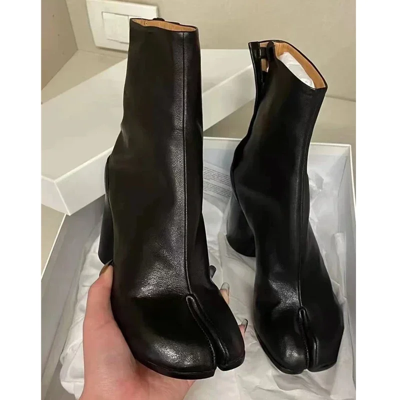 NONE 2024 herbst Winter Weiche Leder Split toe Tabi Frauen Stiefeletten Mode Dicke High Heels Chunky Schuhe Ins Stil Kurze Booties 4