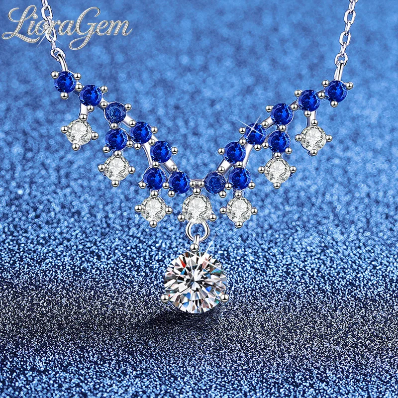Collar con Colgante de Diamantes con Flecos de Lujo LioraGem Royal, Exquisito Collar de Moissanita de 1 Quilate Color D en Platino PT950