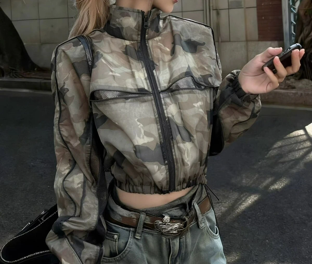 Camouflage Mesh Splicing Sunscreen Shirt Thin Coat Women's Summer Light and Thin See-through Popular Short Top