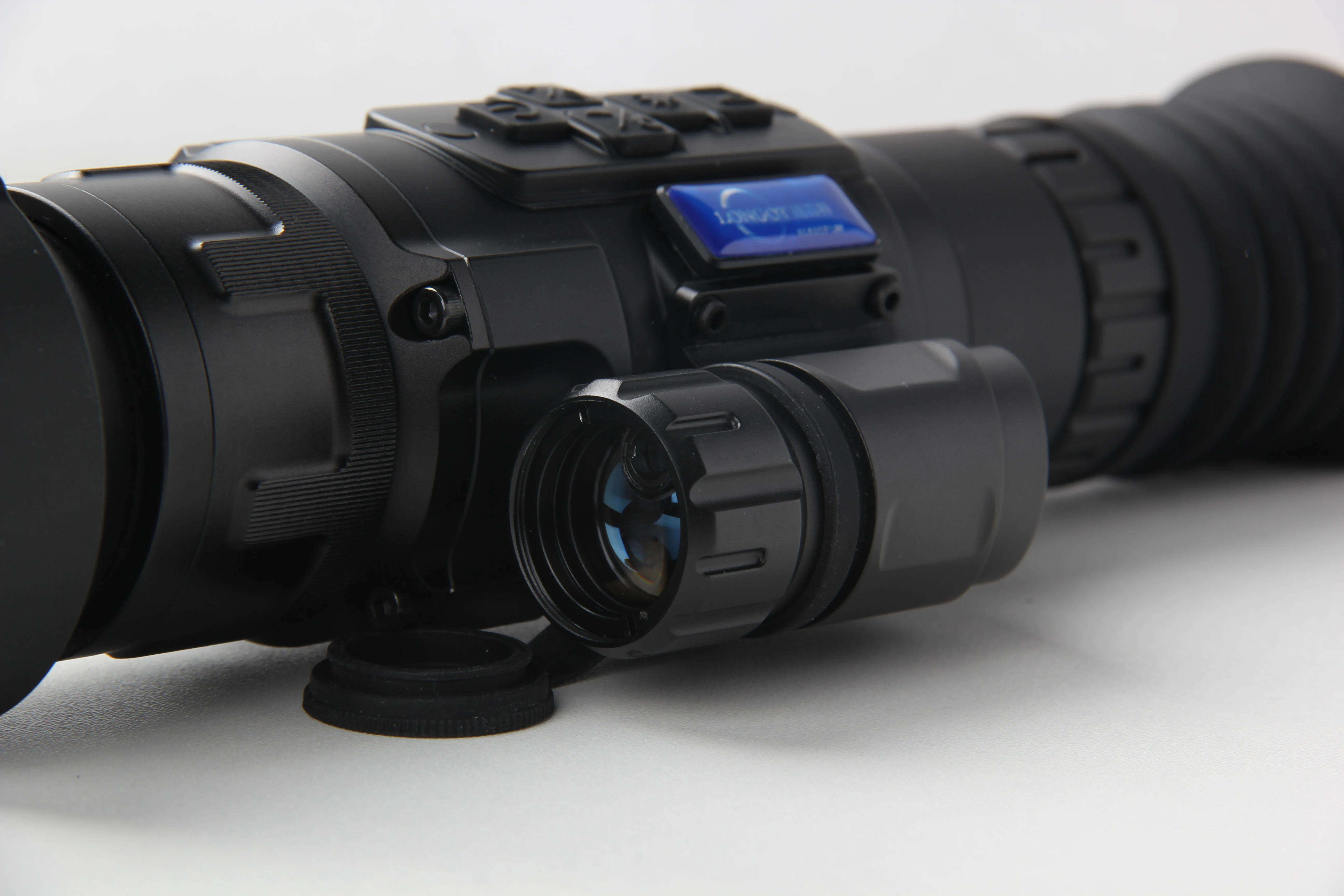 Longot AL360P LRF 384*288 رؤية حرارية ممتازة مع نطاق أحادي العين متين مقاوم للماء بالأشعة تحت الحمراء للرؤية الليلية Rangefinder