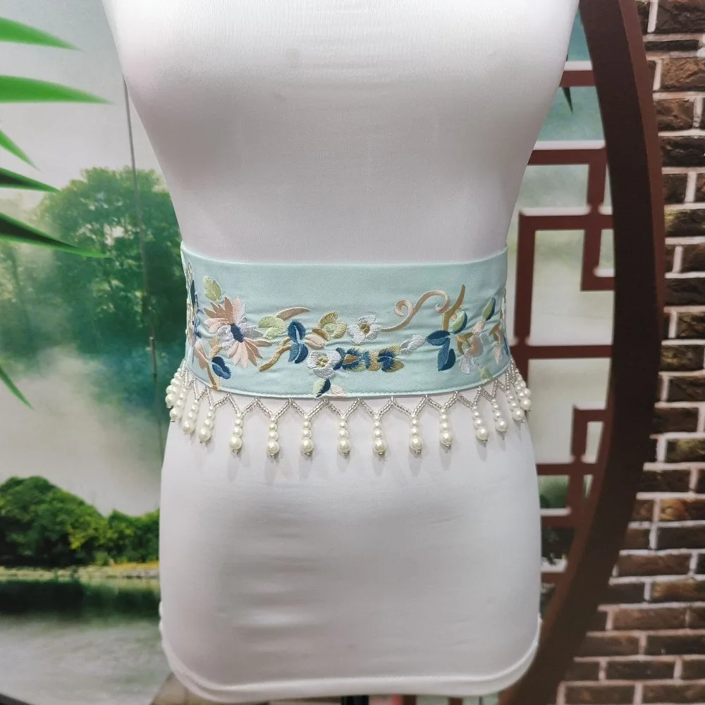‌Hanfu Embroidered Waistband - Heavy Duty Silk Sash, Stage Costume Belt, One-Piece Floral Obi for Traditional Dress Accessories