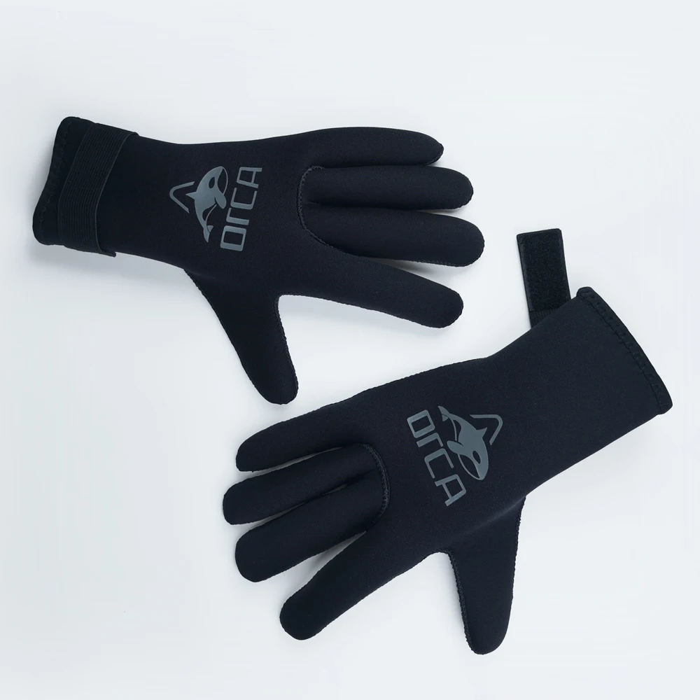 ชุดดําน้ํา 3 มม. ถุงยางป้องกันการเลื่อนแบบนีโอพรีน กระดานโต้คลื่นสําหรับถุงน้ําว่ายน้ําล่องแก่ง