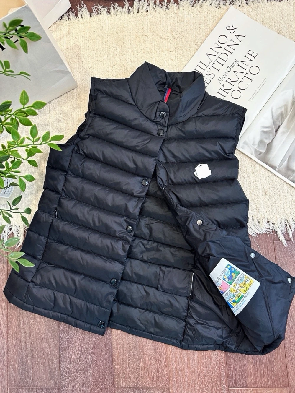 

Bla Stand Collar Simple down Vest Wealthy Homebody Fem Mon K KING Commute Sle Nylon Fabric Thiened White Du down I...
