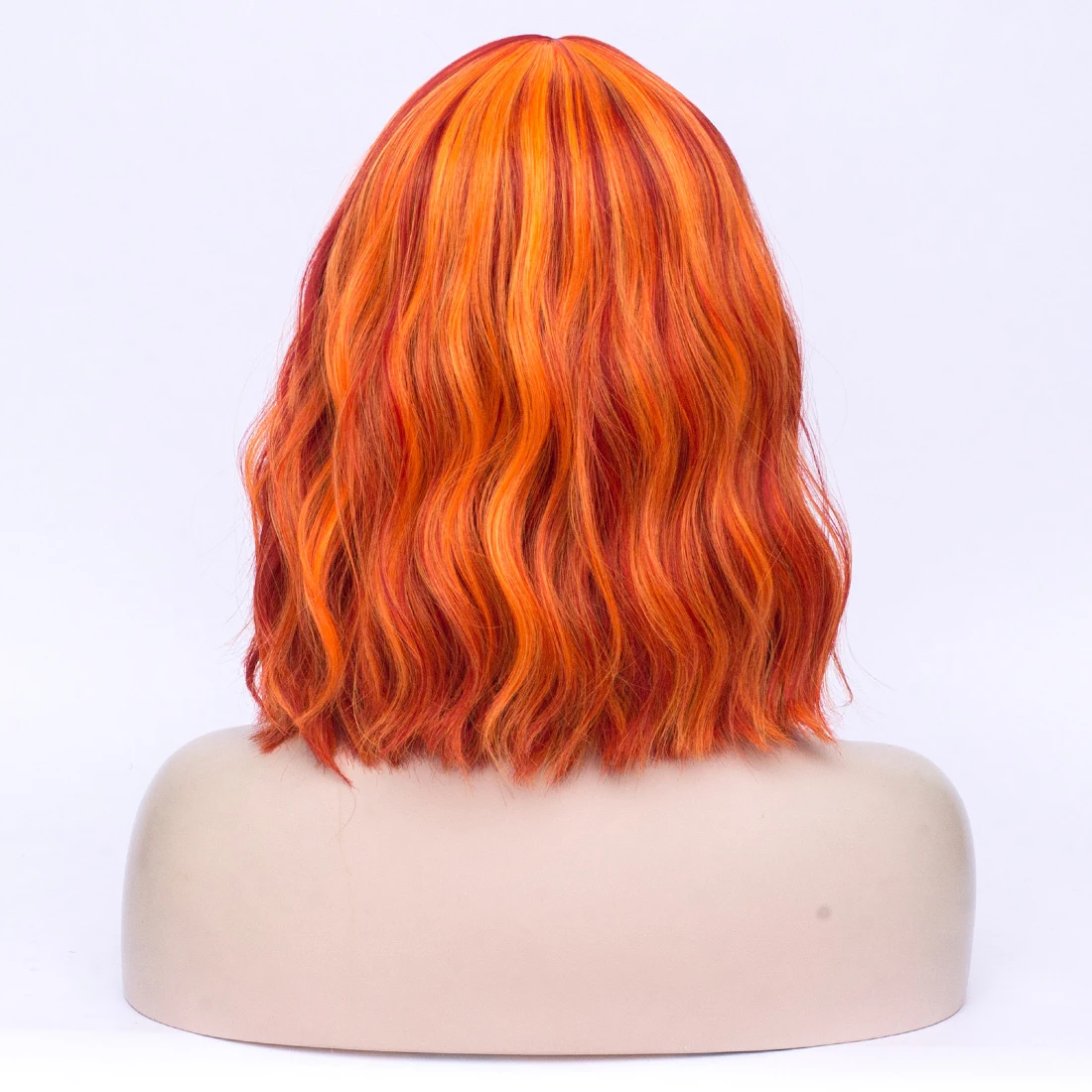 Short Curly orange-red highlights Bob Synthetic Wig with Bangs Women's role-playing hair heat-resistant.