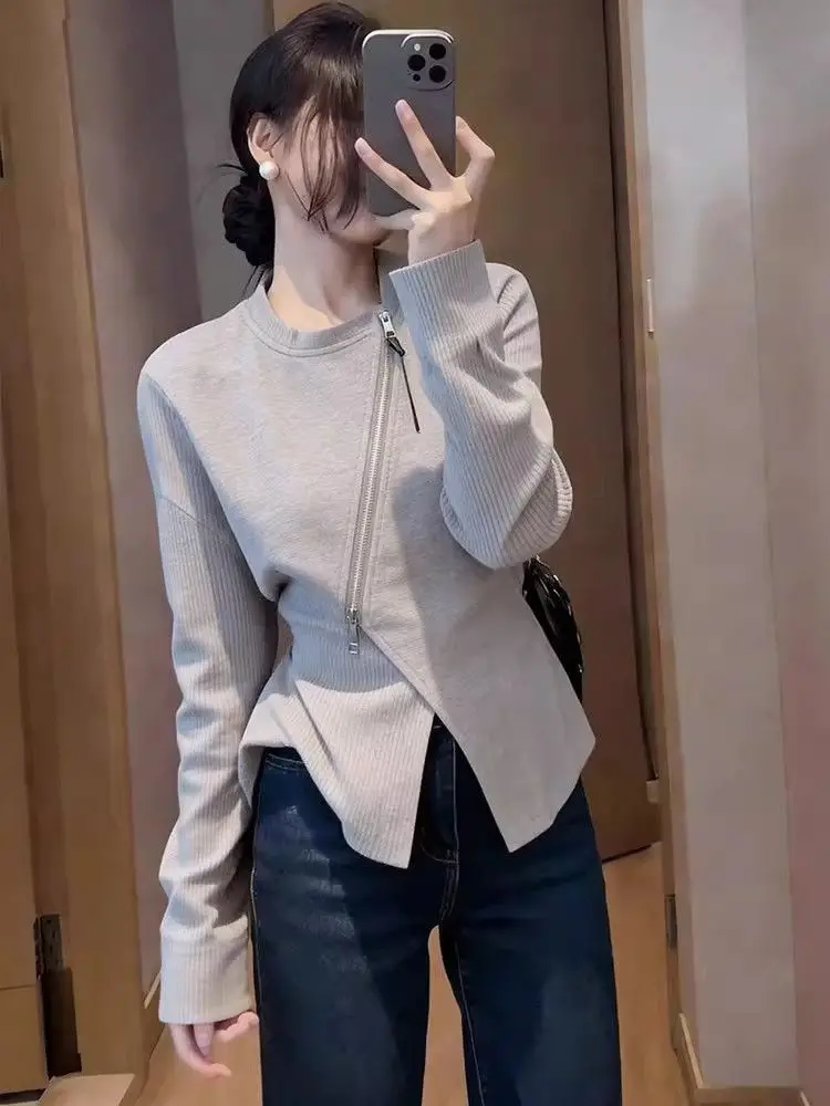 Kimotimo 2026 New Gray Round Neck Slant Zipper Sweatshirt Women Niche Asymmetric Zip Up Hoodie Side Slit Long Sleeve Top