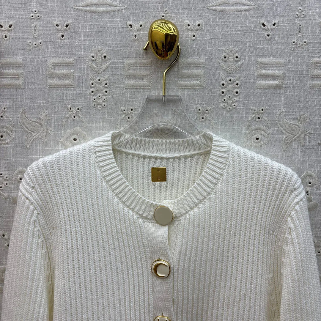 

2025 New Fashion Autumn Casual Cardigan Women O-neck Long Sleeve Letter Buttons Pockets Solid Color Cute Knitted Sweater