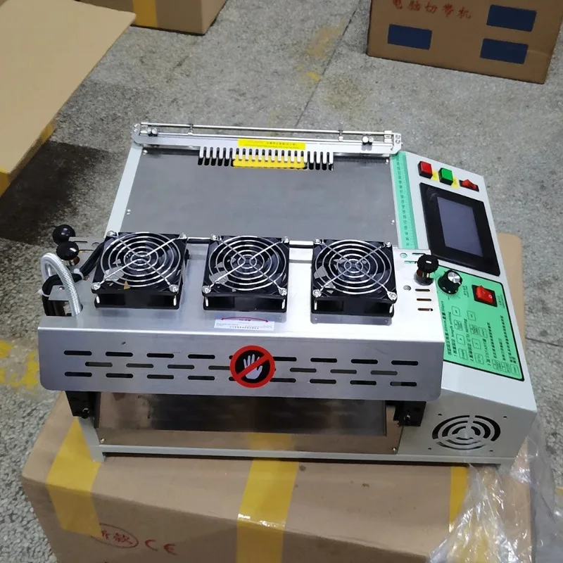  Automatic Hot And Cold Cloth Belt Cutting Machine 220V Computer Controlled Magic Adhesive Tape Zipper Webbing