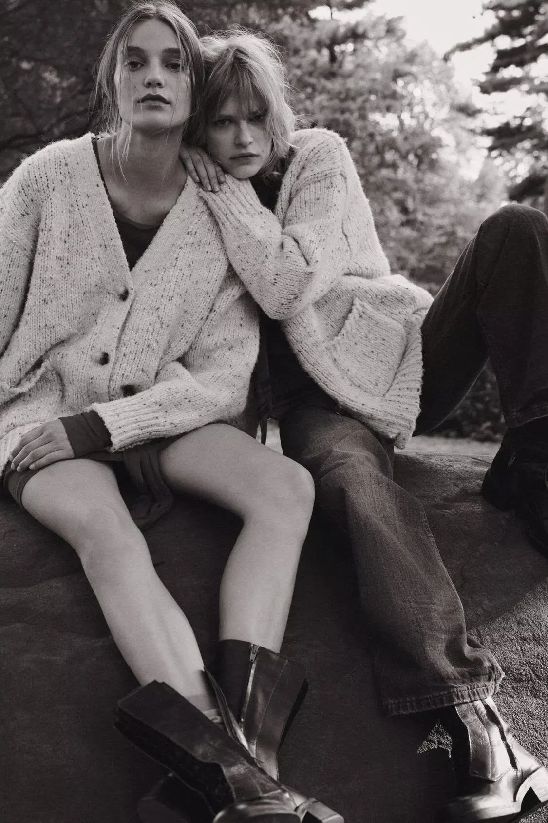 

BB6841 ZA25 autumn new women's clothing European and American style loose and lazy long sleeved small dot knitted jacket 9874101