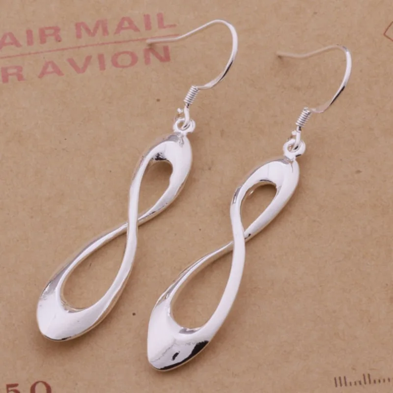 Neue 925 Sterling Silber Ohrringe Klassische Ohrringe Charm-Schmuck für Frauen Hochzeit Feiner Schmuck Verlobung Hohe Qualität