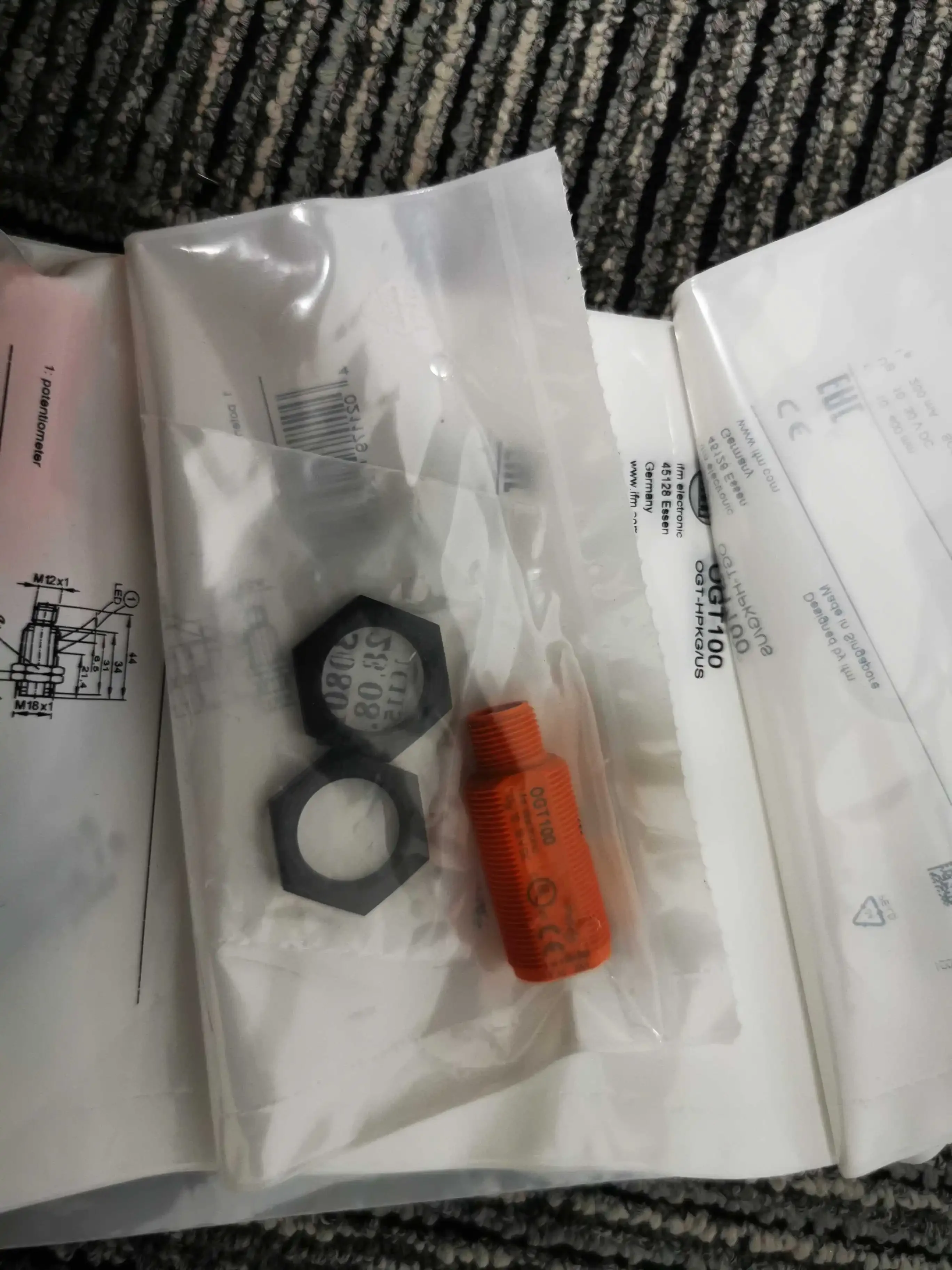 المساومة الأصلية للمستشعر AC5295