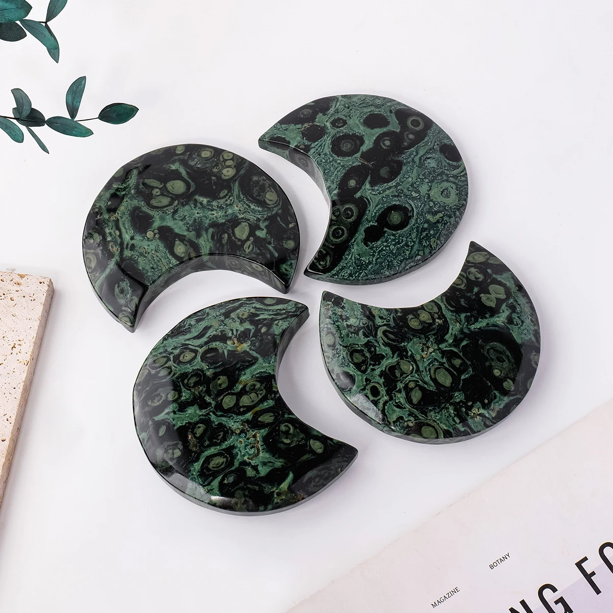 

1 шт. натуральный Kambaba яшма лунный орнамент неперфорированная форма полумесяца кристалл необработанный камень ремесло домашний офис украшение богатства