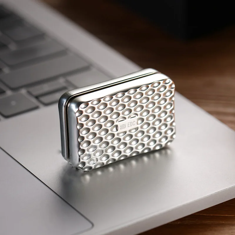 Giroscopio con punta delle dita con cursore tattile, giocattolo di decompressione con carta di spinta rotante magnetica a nido d'ape, giocattoli per alleviare l'ansia e rilassanti