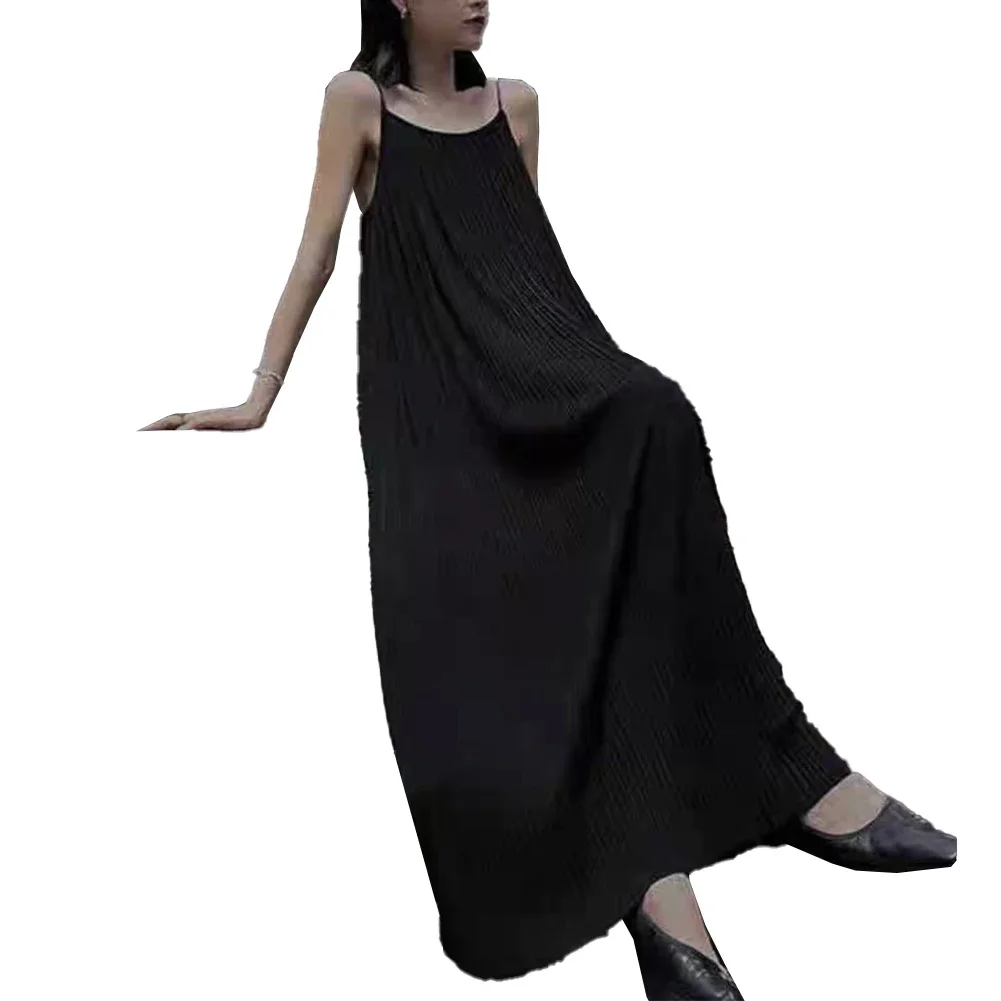 

Women's Features Pleated Suspender Dress Inner Wear Effortlessly Lazy Style Fashion Sleeveless Shopping Neckline Long Dress