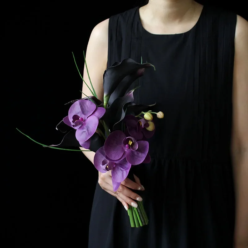 Simulation flower purple Phalaenopsis bride photo bouquet wedding photography European travel photography