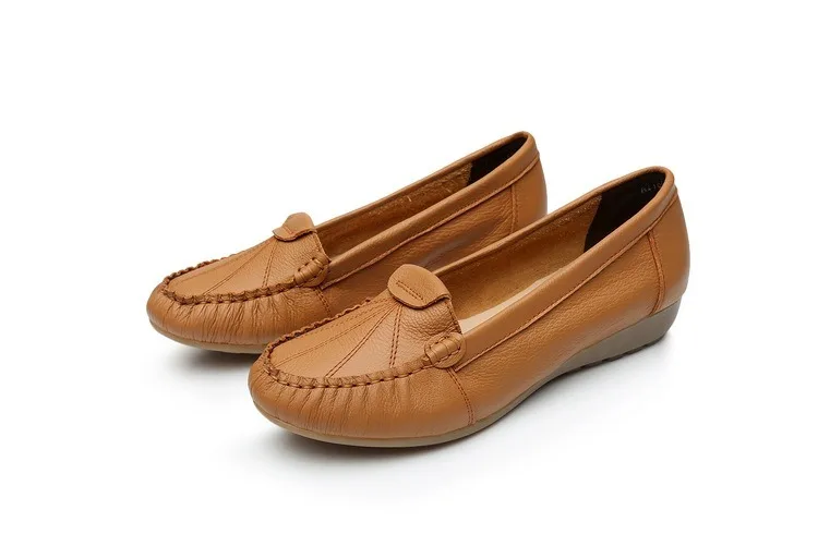 TRAF, zapatos de cuero de moda para madres, zapatos individuales cómodos de suela suave con punta redonda Vintage, mocasines informales de piel de vaca para otoño 2024