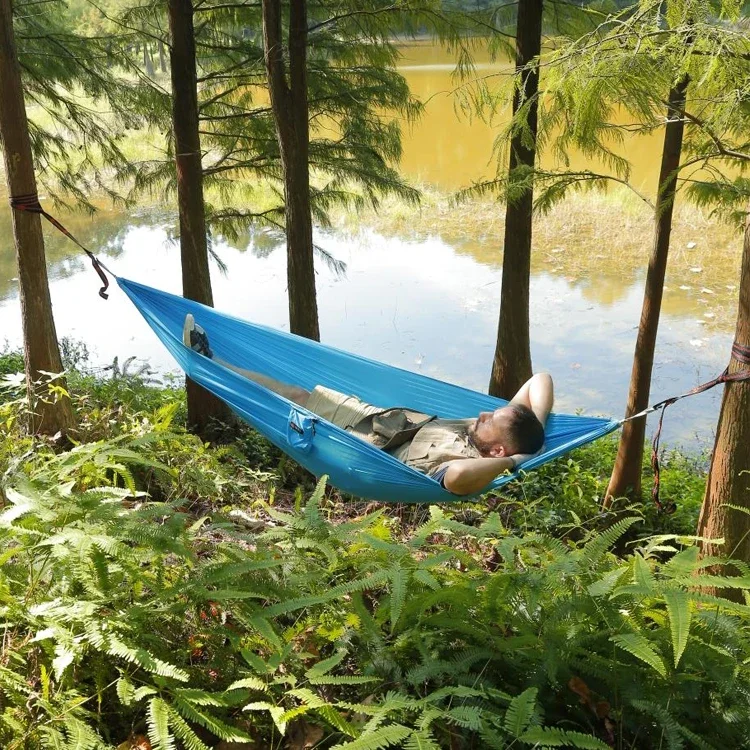 

Outdoor Camping Hammock Awning Ultralight Ultra Compact Terrace Hammock