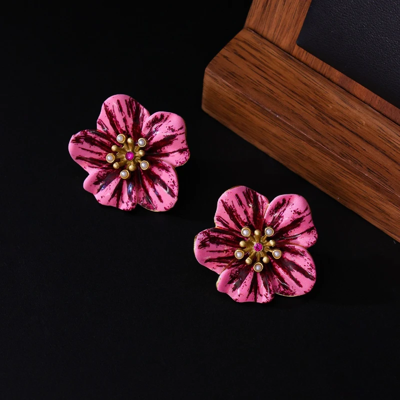 Vintage Multicolor Enamel Flower Rhinestone Earrings for Women Elegant Floral Statement Earrings Fashion Jewelry Party Gift