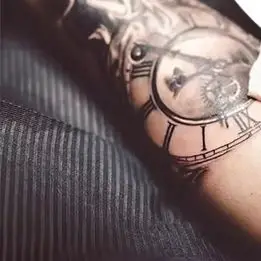 

125pcs Disposable Dental Chest Towel Dentistry Clean Pad Dental Waterproof Medical Paper Patient Napkins