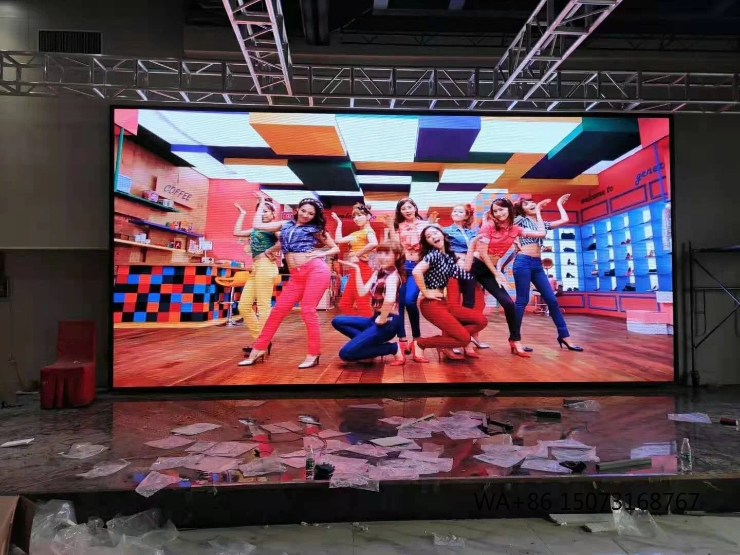 

Yake Fixed Installation HD Indoor Front Service LED Display Screen P1.25 P1.5 P2 P2.5 for Conference Control Room Retail Store