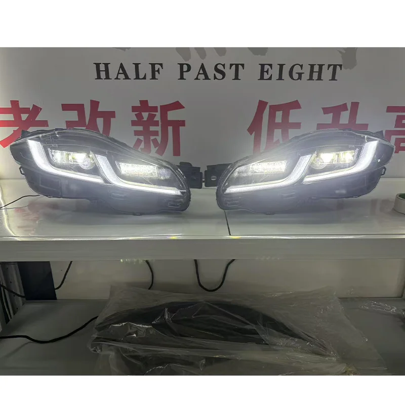 For Suitable for Upgrading the 2010 - 2019 Jaguar XJ to 2024 - Style LED Headlights