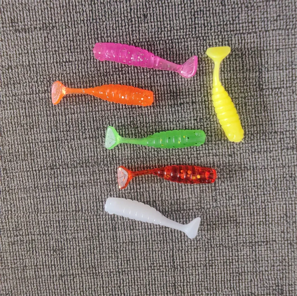 

MUKUN 60PCS fishing paddle tail soft bait dwim jig mini small little fish bait fishing 2.5cm/0.2g multicolor