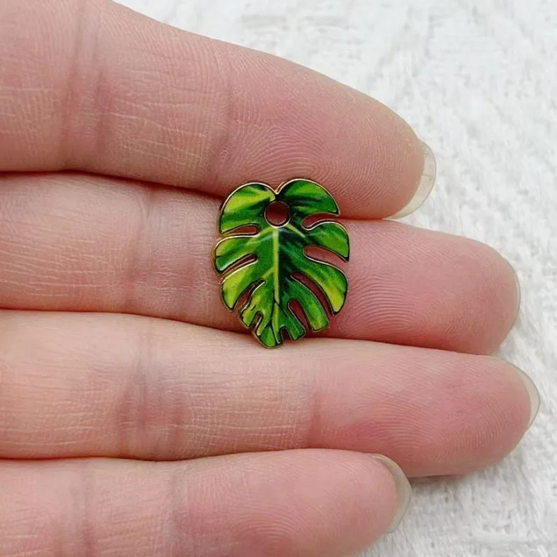 10pcs alloy drip oil simulation leaf keychain backpack car key female clothing pendant leaf keychain view 4