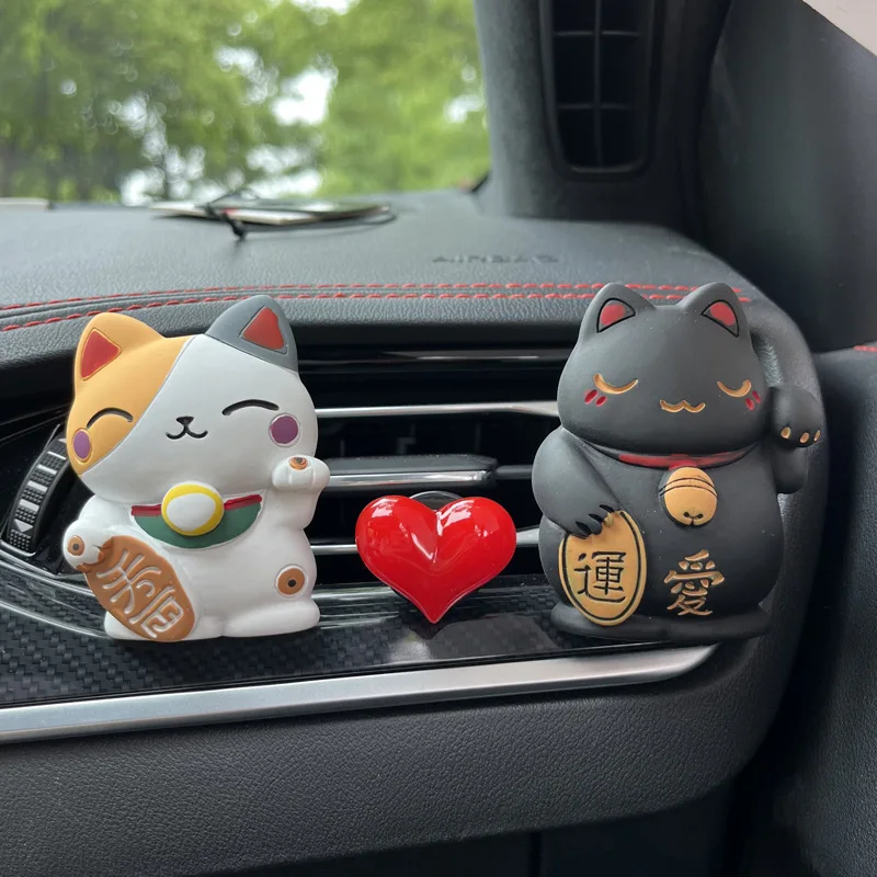 

Cute Resin Lucky Cat Car Air Freshener Fragrance Diffuser Perfume Clip Car Air Conditioner Outlet Vent Auto Interior Accessories