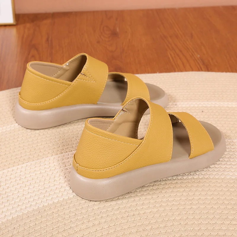 New Flat bottom Women Sandals Fashion Hollow Out Soft Sole Casual Beach Sandals Shoes for Women Sandalias De Mujer 2024