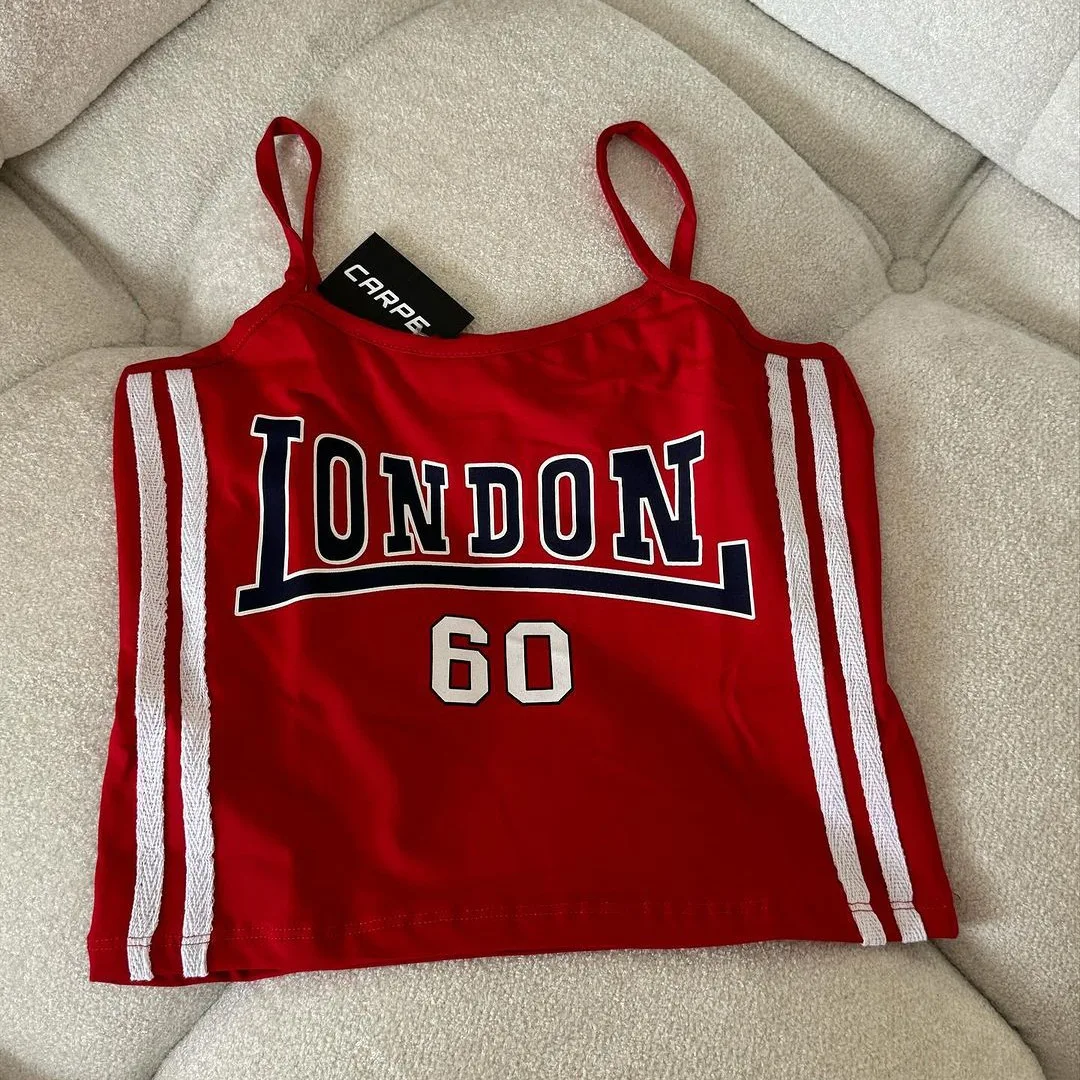 Sexy Y2k Style Aesthetic Vintage Camisole Harajuku Red Tank Tops Women Grunge London Print Sleeveless Crop Tops Streetwear 2000s