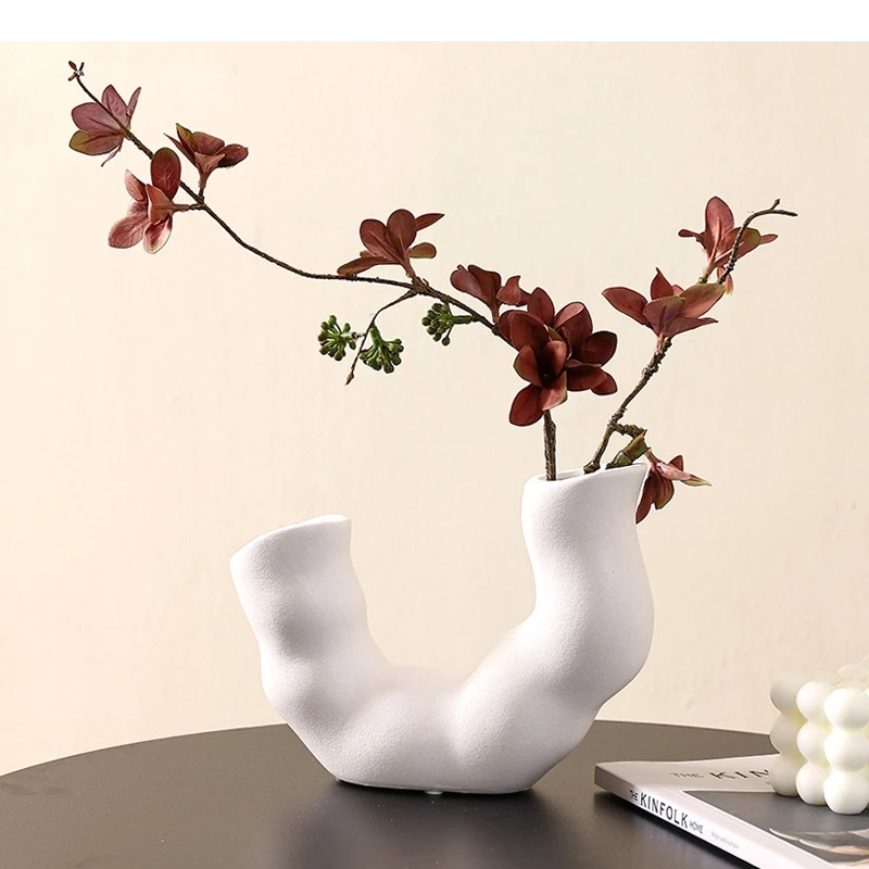 Keramik-Ornamente Geometrische Pipeline-Blumenvase Unregelmäßige Gedrehte Blumenarrangement-Terrarien Wohnungsdekoration Accessoires
