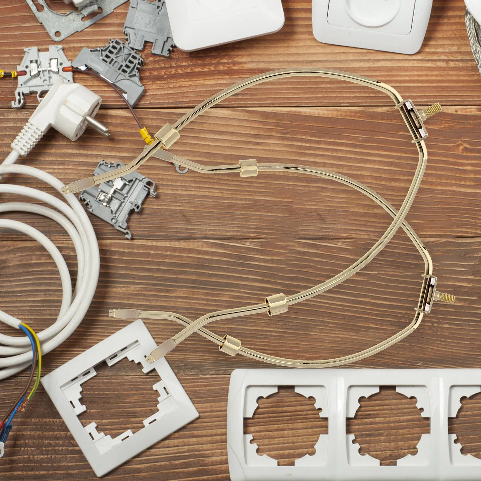 

Комплект прочных металлических держателей для абажуров: кронштейн для настольных и напольных ламп, устойчивый к ржавчине, железный каркас-рог для абажура