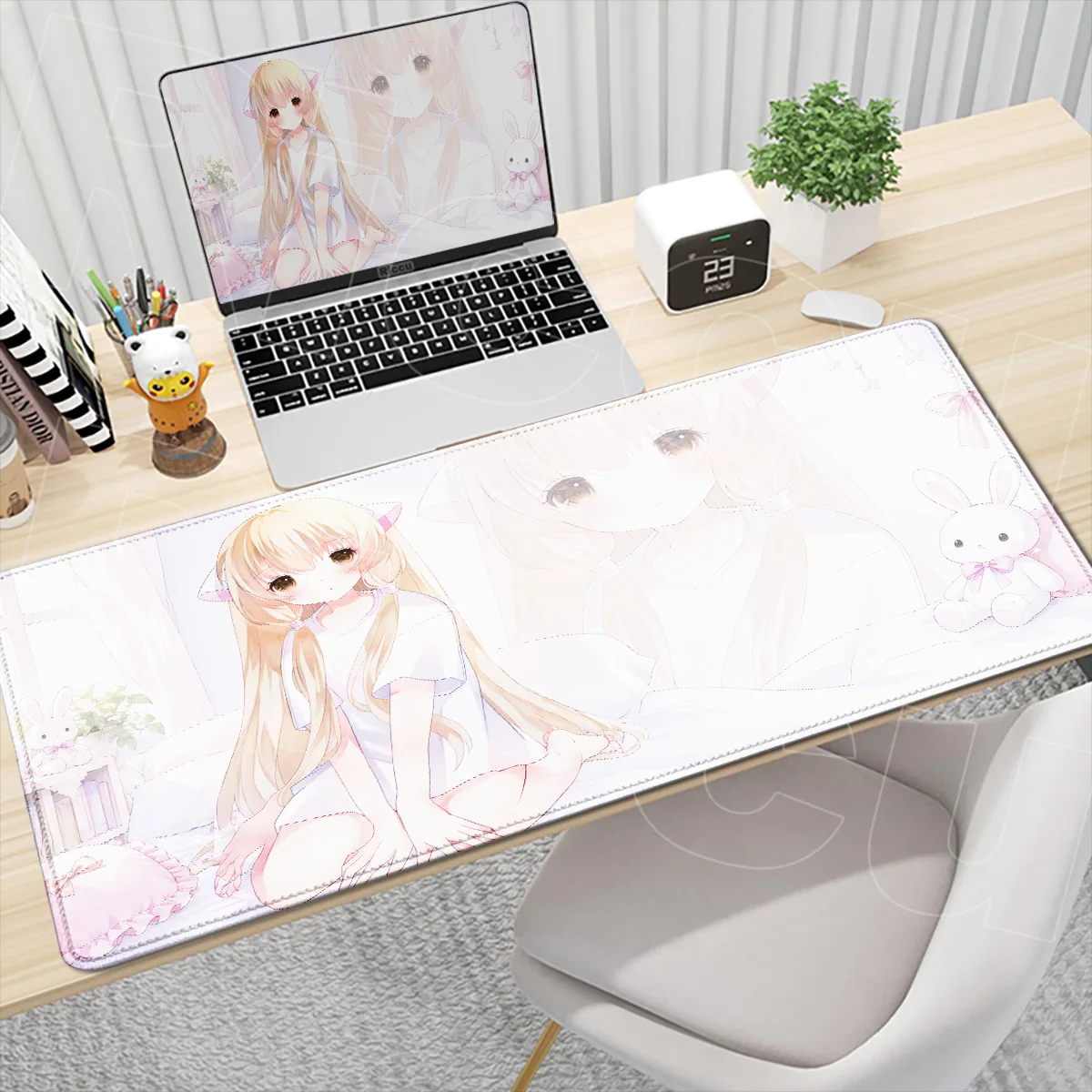 

Kawaii Girl Chobits Chi pink Mousepad Rubber material Non-Slip Edge locking Large XXL Cute Anime Office Decor Gaming Accessories