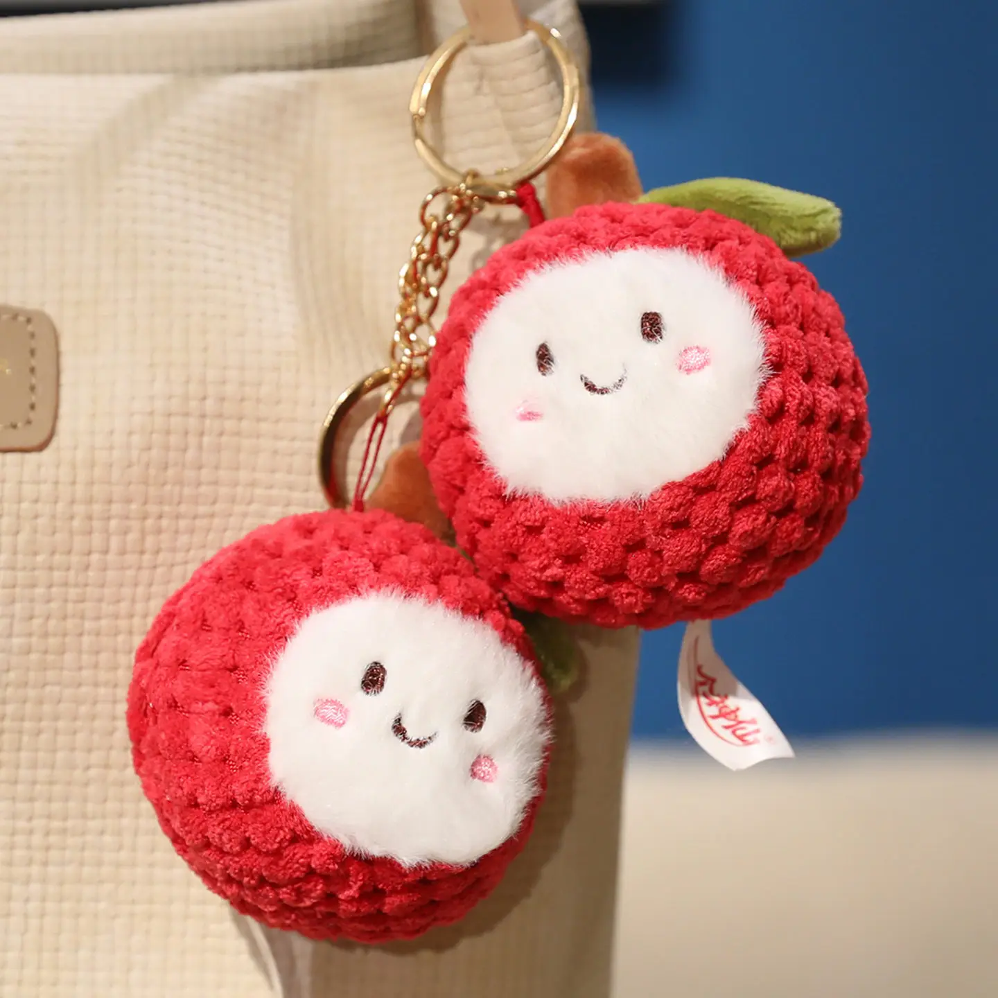 Neue Obst Lychee Plüsch Spielzeug Schöne Lychee und Bayberry Plüsch-schlüsselanhänger Cartoon Obst Gefüllte Puppen Rucksack Dekorative Anhänger