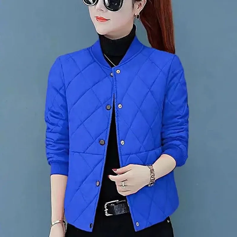 2024 Herbst Winter Frauen neue leichte Baumwolle gepolsterte Jacke Daunen weibliche kurze Parkas Joker Mantel Anzug Baseball Uniform Mantel