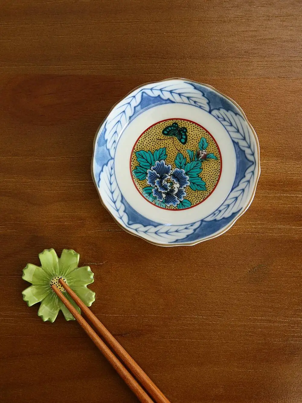 Authentic Japanese Imported Kutani Ware Yoshidaya Peony Small Condiment Dipping Side Dish Plate Ceramic Tableware