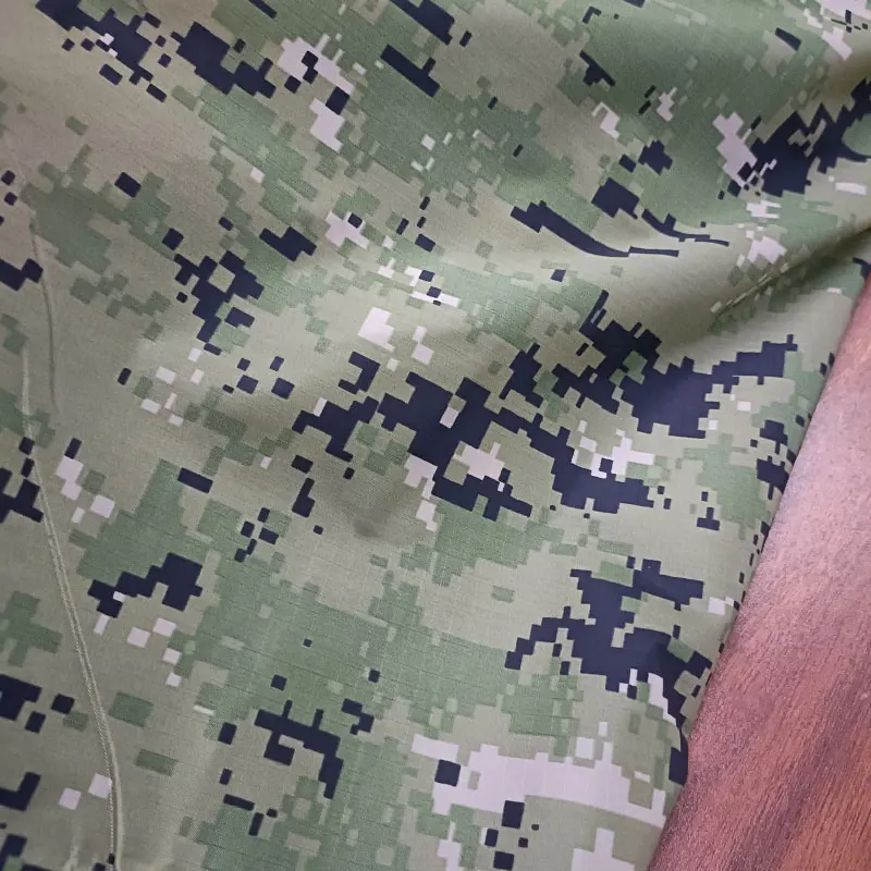 

70D Nylon Fabric Jungle Green Digital Camouflage Pattern with Waterproof Coating DIY Craft Fabric