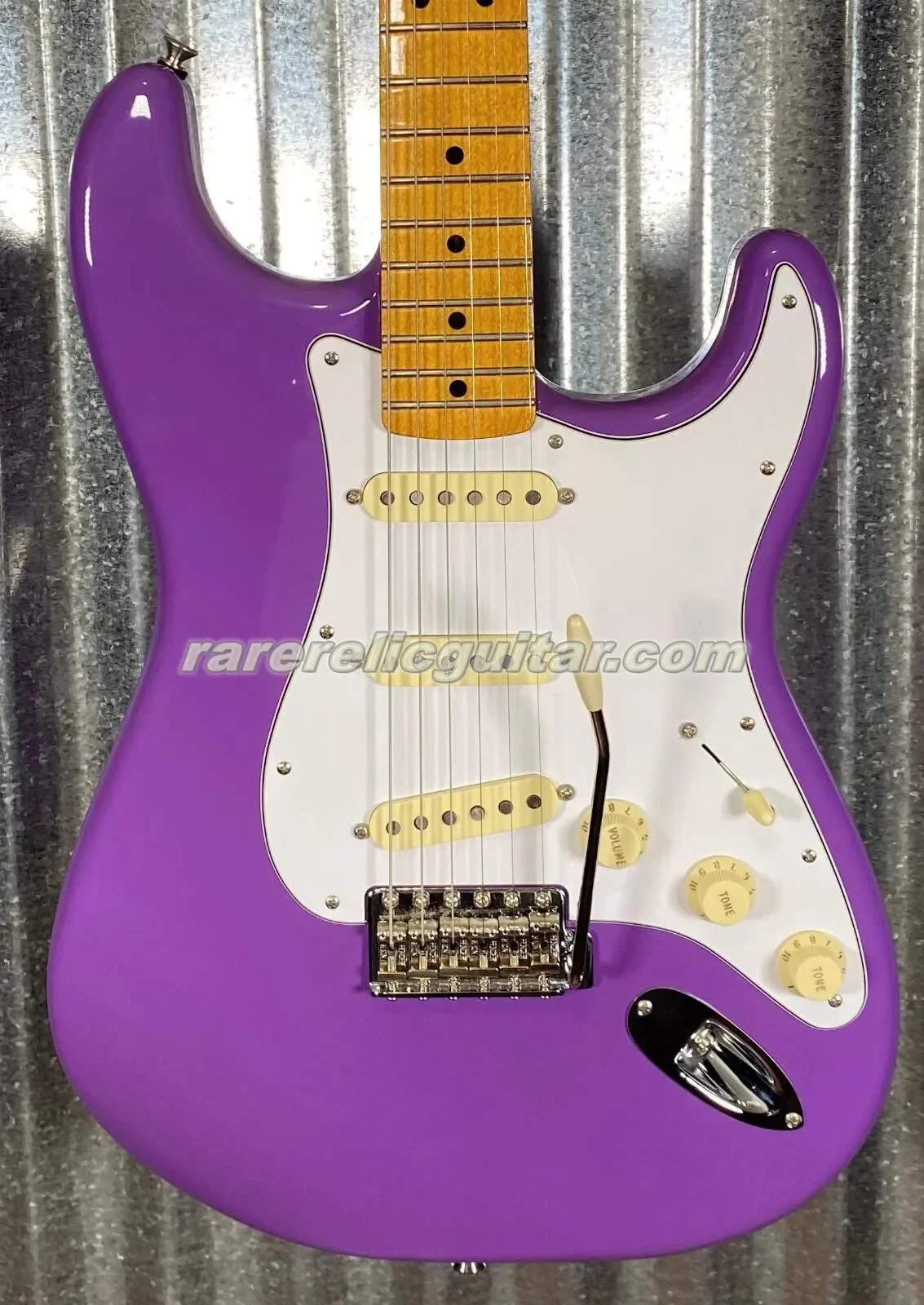 Custom 70's Jimi Purple Violet Electric Guitar Maple Neck & Fingerboard Dot Inlay Special Engraved Neck Plate Vintage Tuners