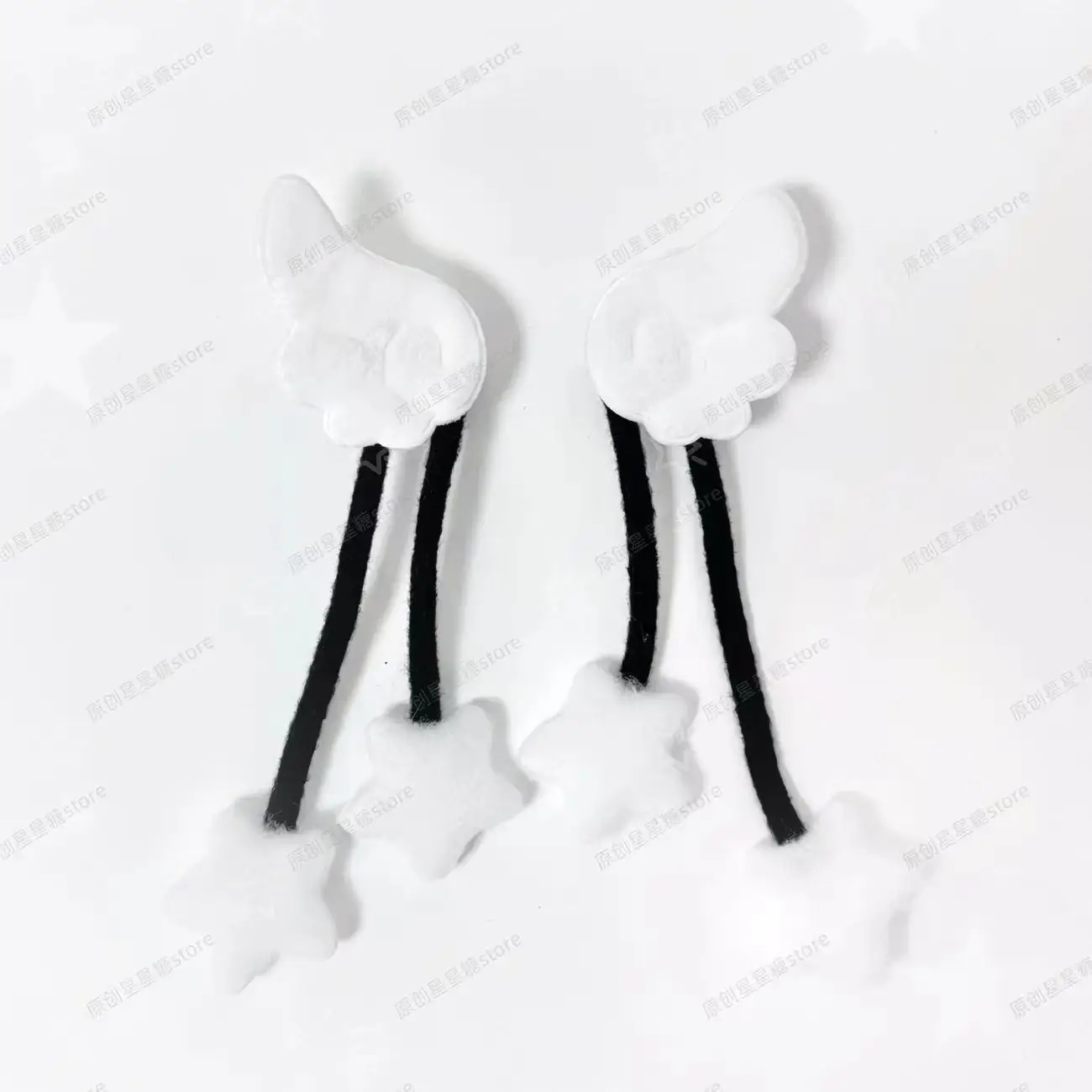 Japanese Harajuku Angel Wing Star Hair Clips, Cute Black Plush Hair Accessories for Y2K Soft Girls, Kawaii Lolita Hair Pins